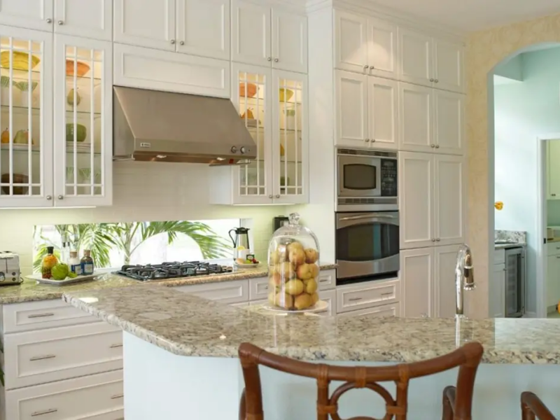 Transitional Kitchen with Custom Cabinets