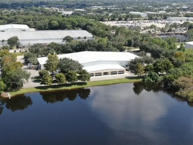 Aerial view of the Graber Cabinets manufacturing facility in Florida